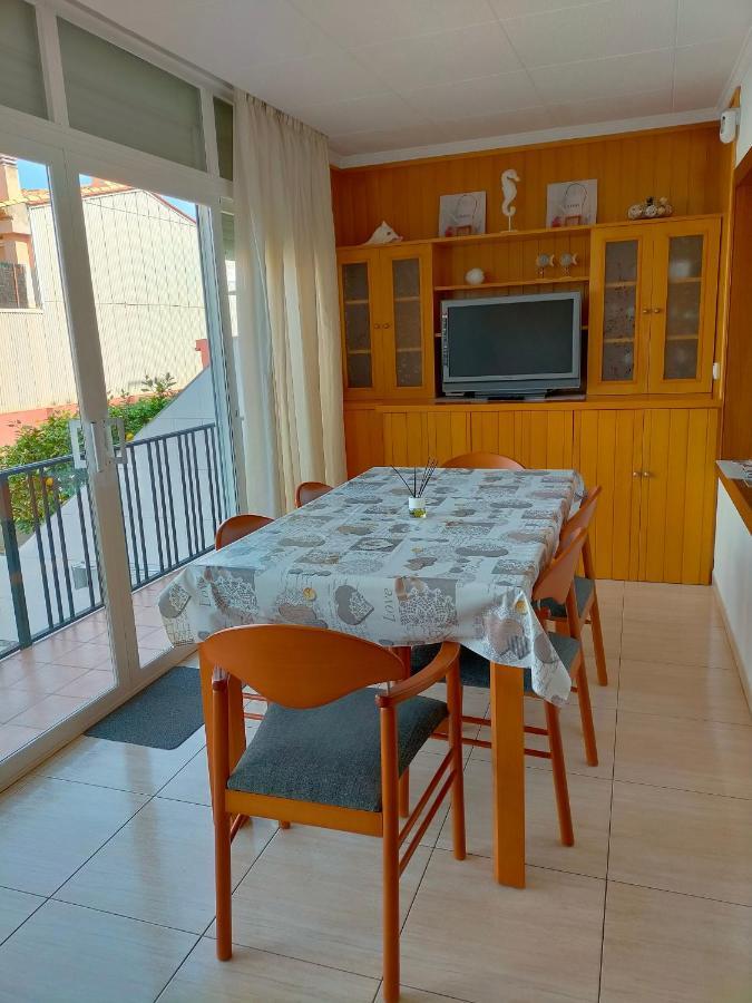Apartamentos Costa Brava Las Vistas Sant Feliu de Guíxols Exterior photo